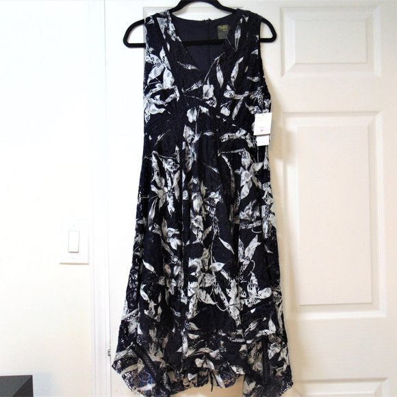 Taylor Petite SL V NECK LACE MIDI Navy 6-P - Picture 2 of 10